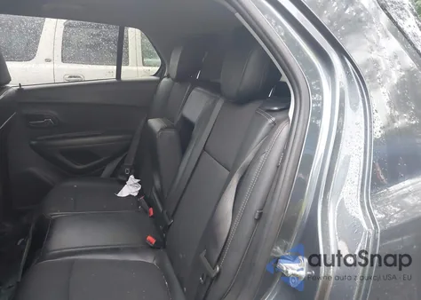 2021 Chevrolet Trax Fwd Lt z USA, uszkodzony, nr VIN KL7CJLSM1MB363555